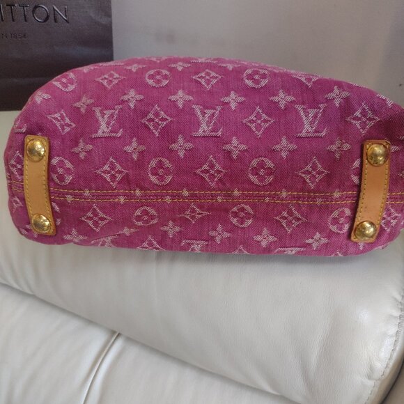 ๐๐๏ธCUTE Retired Rare Louis Vuitton Pink Denim Baggy PM๐๏ธ๐ - Picture 10 of 16